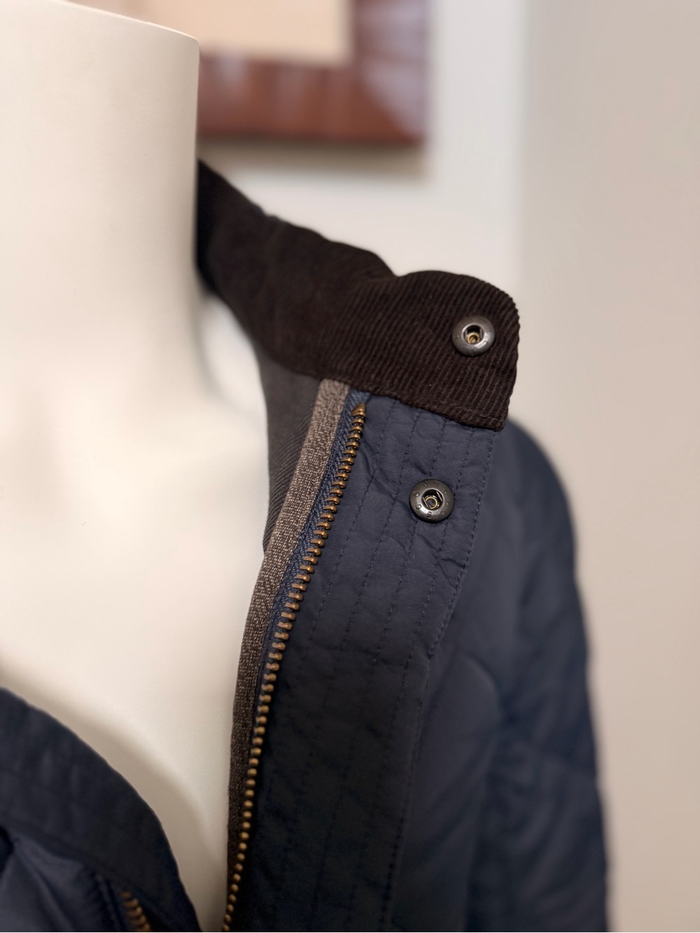 Men's J. Crew Lightweight Quilted Navy Jacket - Picture 5 of 7